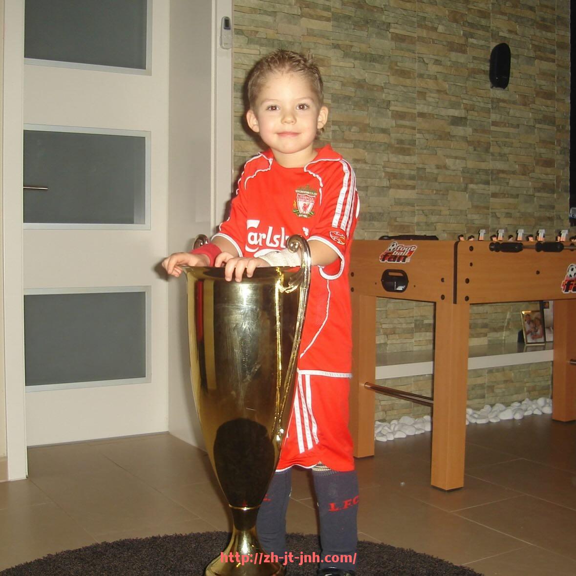 金年会体育-意甲积分相同球队排名规则及公平性讨论